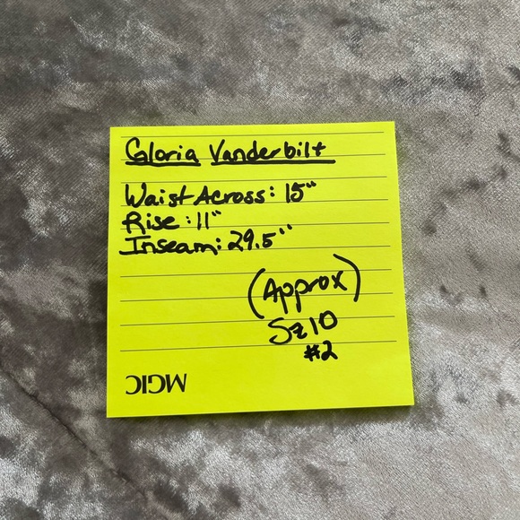 Gloria Vanderbilt Missy Amanda Fit Jeans - Size 10 - Picture 2 of 12